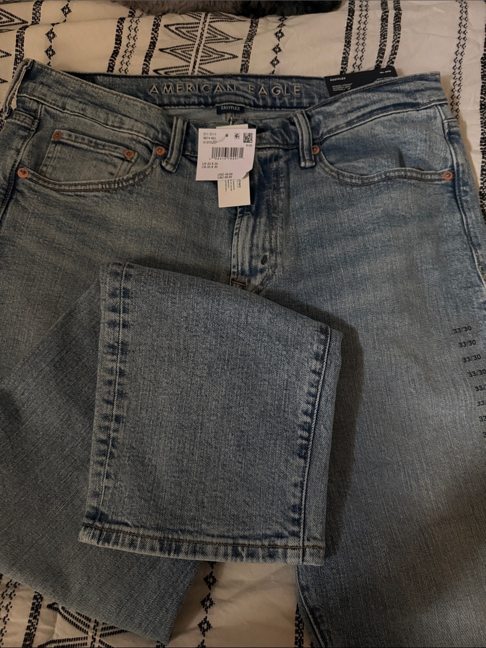 American Eagle Outfitters Men’s Light Wash Straight Jeans